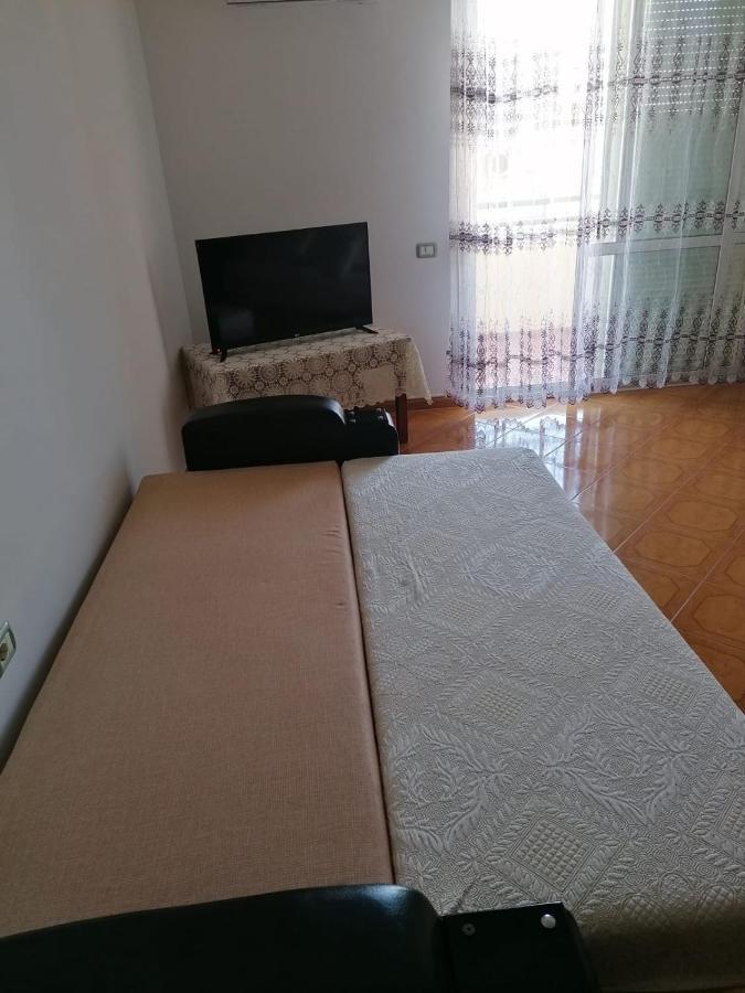 Appartamento Incantevole Con Posto Auto Privato Vlorë Extérieur photo
