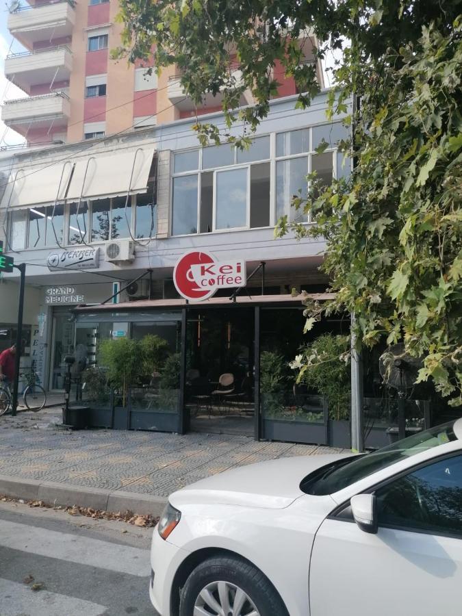 Appartamento Incantevole Con Posto Auto Privato Vlorë Extérieur photo
